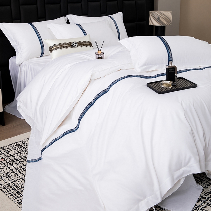 91家纺网 家纺一手货源 找家纺 锦兴酒店布草 2025新款高支高密民宿酒店织带款四件套 墨蓝