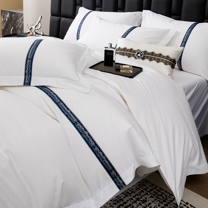 91家纺网 家纺一手货源 找家纺 锦兴酒店布草 2025新款高支高密民宿酒店织带款四件套 墨蓝