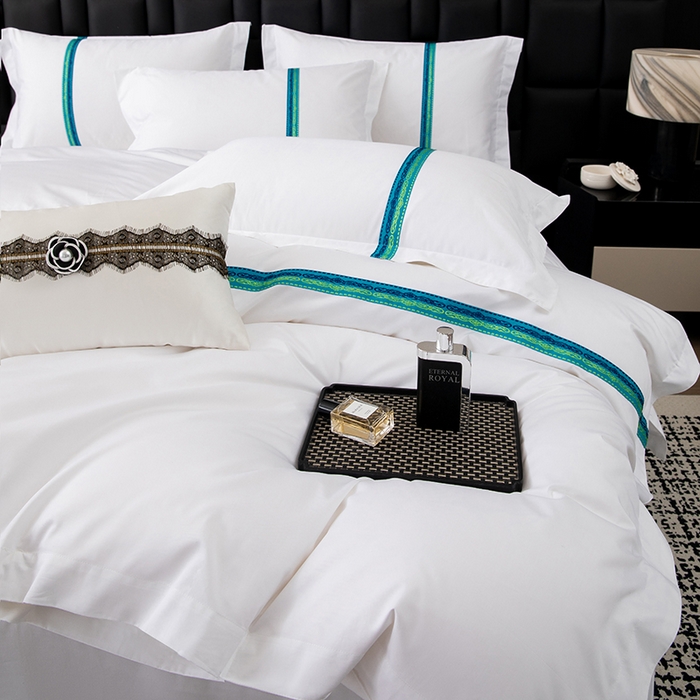 91家纺网 家纺一手货源 找家纺 锦兴酒店布草 2025新款高支高密民宿酒店织带款四件套 青蓝