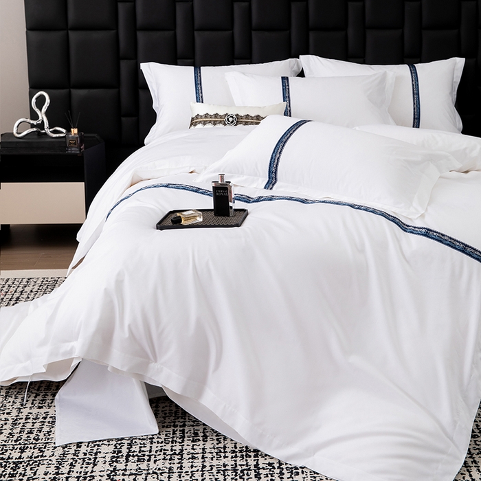 91家纺网 家纺一手货源 找家纺 锦兴酒店布草 2025新款高支高密民宿酒店织带款四件套 墨蓝