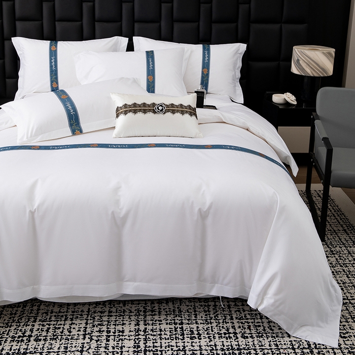 91家纺网 家纺一手货源 找家纺 锦兴酒店布草 2025新款高支高密民宿酒店织带款四件套 蓝色花海