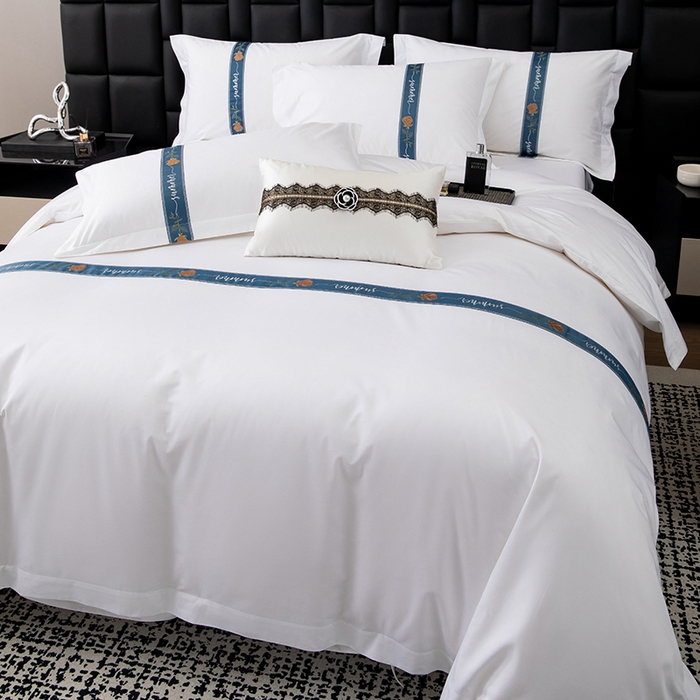 91家纺网 家纺一手货源 找家纺 锦兴酒店布草 2025新款高支高密民宿酒店织带款四件套 蓝色花海