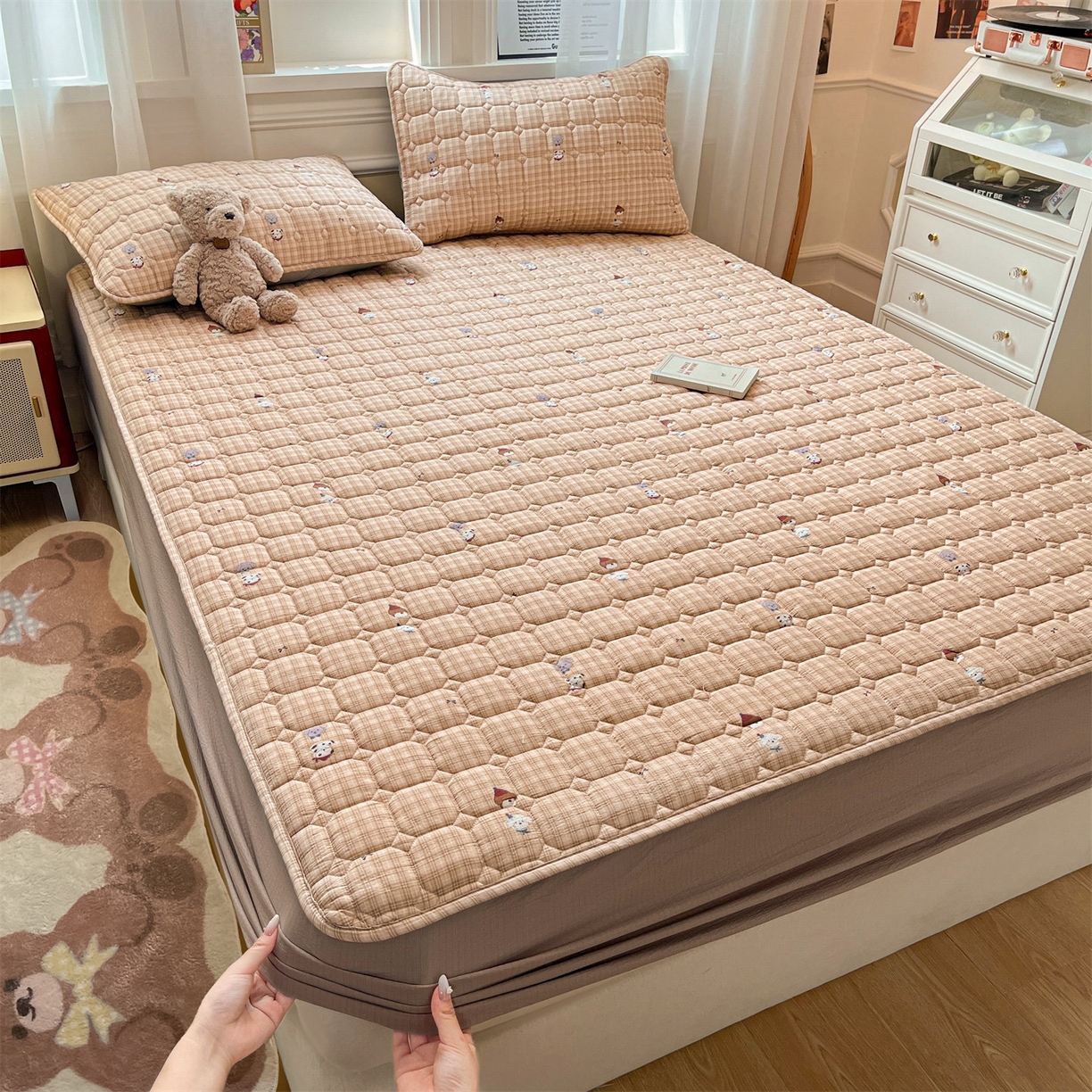 布卢姆床垫 2025新款A类皱皱纱印花夹棉床笠 焦糖小狗