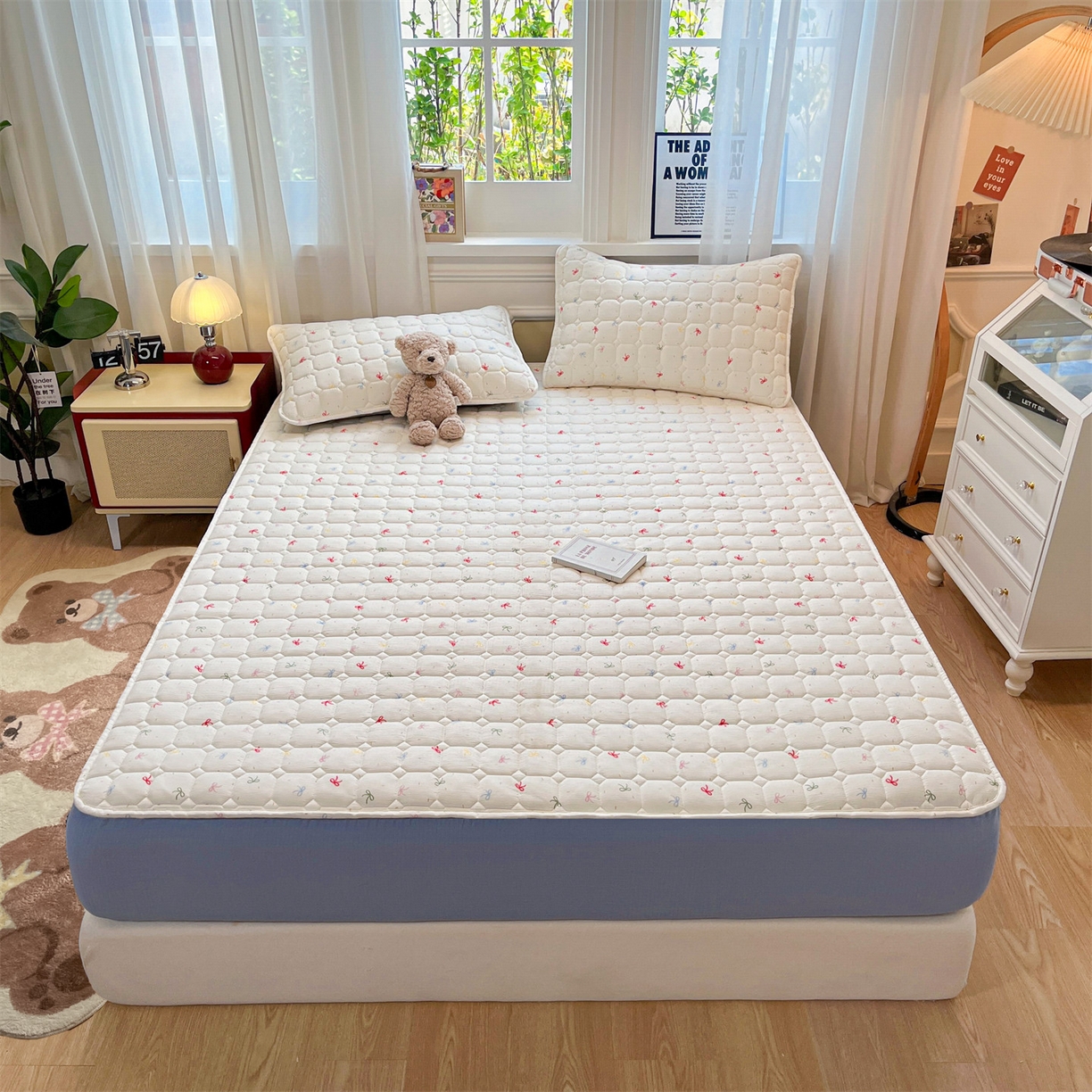 91家纺网 家纺一手货源 找家纺 布卢姆床垫 2025新款A类皱皱纱印花夹棉床笠 仙女多巴胺