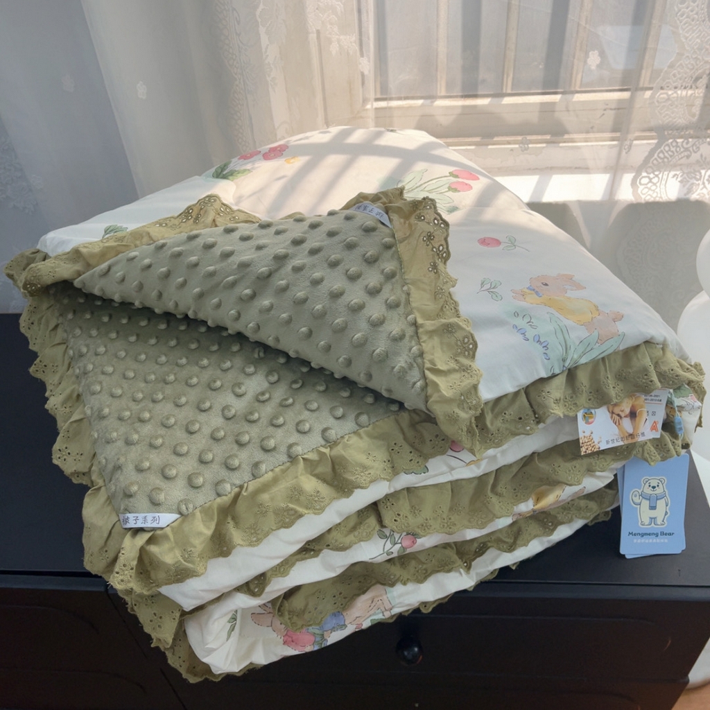 91家纺网 家纺一手货源 找家纺 暖居 2025新款纯棉花边款春秋豆豆被四季通用 幸运兔