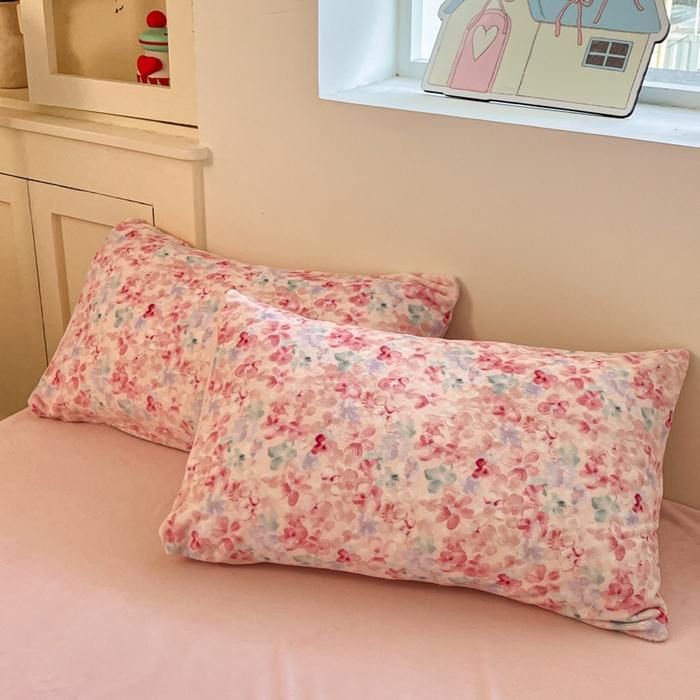 91家纺网 家纺一手货源 找家纺 贝扬思家纺 2025新款软fufu加厚保暖可爱系简约牛奶绒套件系列（小红书推荐）（提供买家秀） 玫瑰粉黛