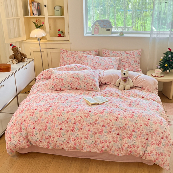 91家纺网 家纺一手货源 找家纺 贝扬思家纺 2025新款软fufu加厚保暖可爱系简约牛奶绒套件系列（小红书推荐）（提供买家秀） 玫瑰粉黛