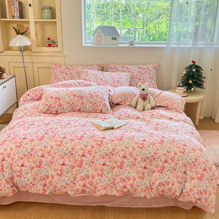 91家纺网 家纺一手货源 找家纺 贝扬思家纺 2025新款软fufu加厚保暖可爱系简约牛奶绒套件系列（小红书推荐）（提供买家秀） 玫瑰粉黛