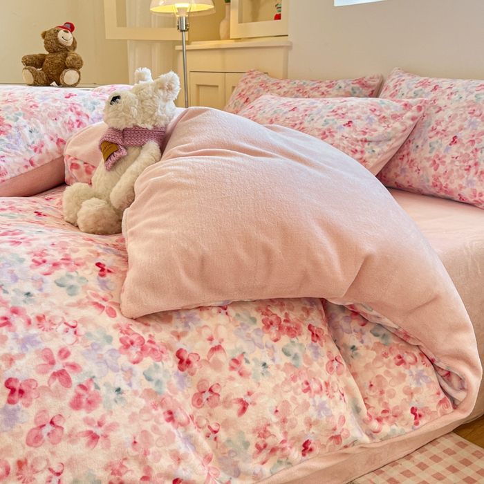 91家纺网 家纺一手货源 找家纺 贝扬思家纺 2025新款软fufu加厚保暖可爱系简约牛奶绒套件系列（小红书推荐）（提供买家秀） 玫瑰粉黛