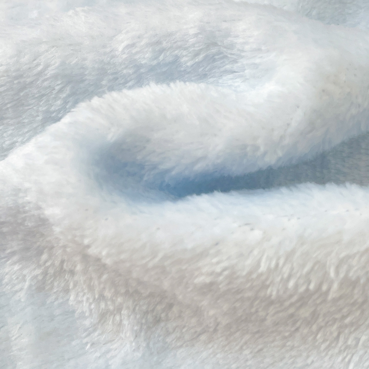 91家纺网 家纺一手货源 找家纺 Mata蔓塔家 2025新款四季款双面印花牛奶绒午休毯毛毯毯子空调毯 QQ企鹅