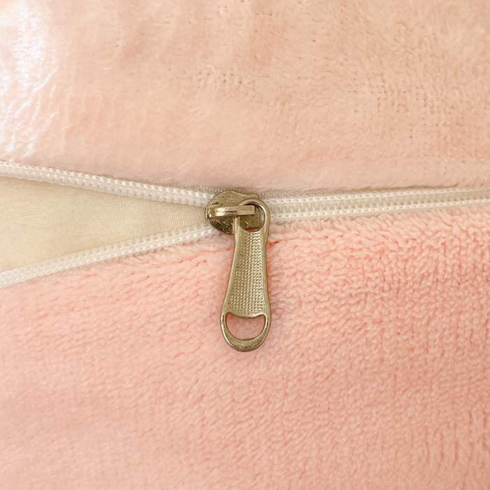 91家纺网 家纺一手货源 找家纺 贝扬思家纺 2025新款软fufu加厚保暖可爱系简约牛奶绒套件系列（小红书推荐）（提供买家秀） 绒绒小狗粉