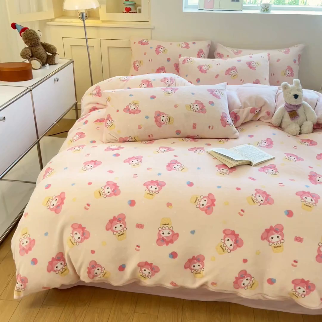 91家纺网 家纺一手货源 找家纺 贝扬思家纺 2025新款软fufu加厚保暖可爱系简约牛奶绒套件系列（小红书推荐）（提供买家秀） 小美甜品屋