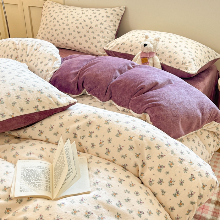 91家纺网 家纺一手货源 找家纺 贝扬思家纺 2025新款软fufu加厚保暖可爱系简约牛奶绒套件系列（小红书推荐）（提供买家秀） 繁花似梦