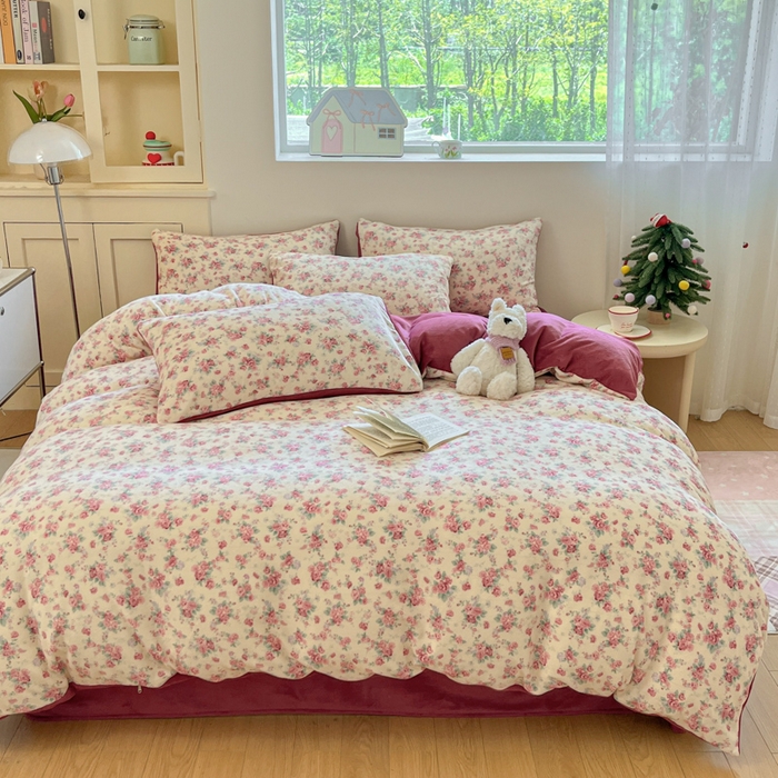 91家纺网 家纺一手货源 找家纺 贝扬思家纺 2025新款软fufu加厚保暖可爱系简约牛奶绒套件系列（小红书推荐）（提供买家秀） 疏影