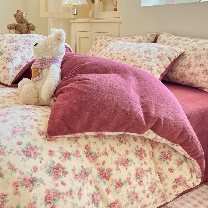 91家纺网 家纺一手货源 找家纺 贝扬思家纺 2025新款软fufu加厚保暖可爱系简约牛奶绒套件系列（小红书推荐）（提供买家秀） 疏影