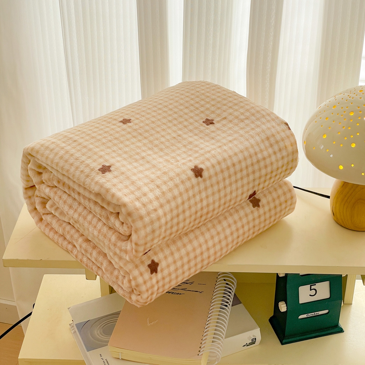 91家纺网 家纺一手货源 找家纺 Mata蔓塔家 2025新款四季款双面印花牛奶绒午休毯毛毯毯子空调毯 咖星小猫