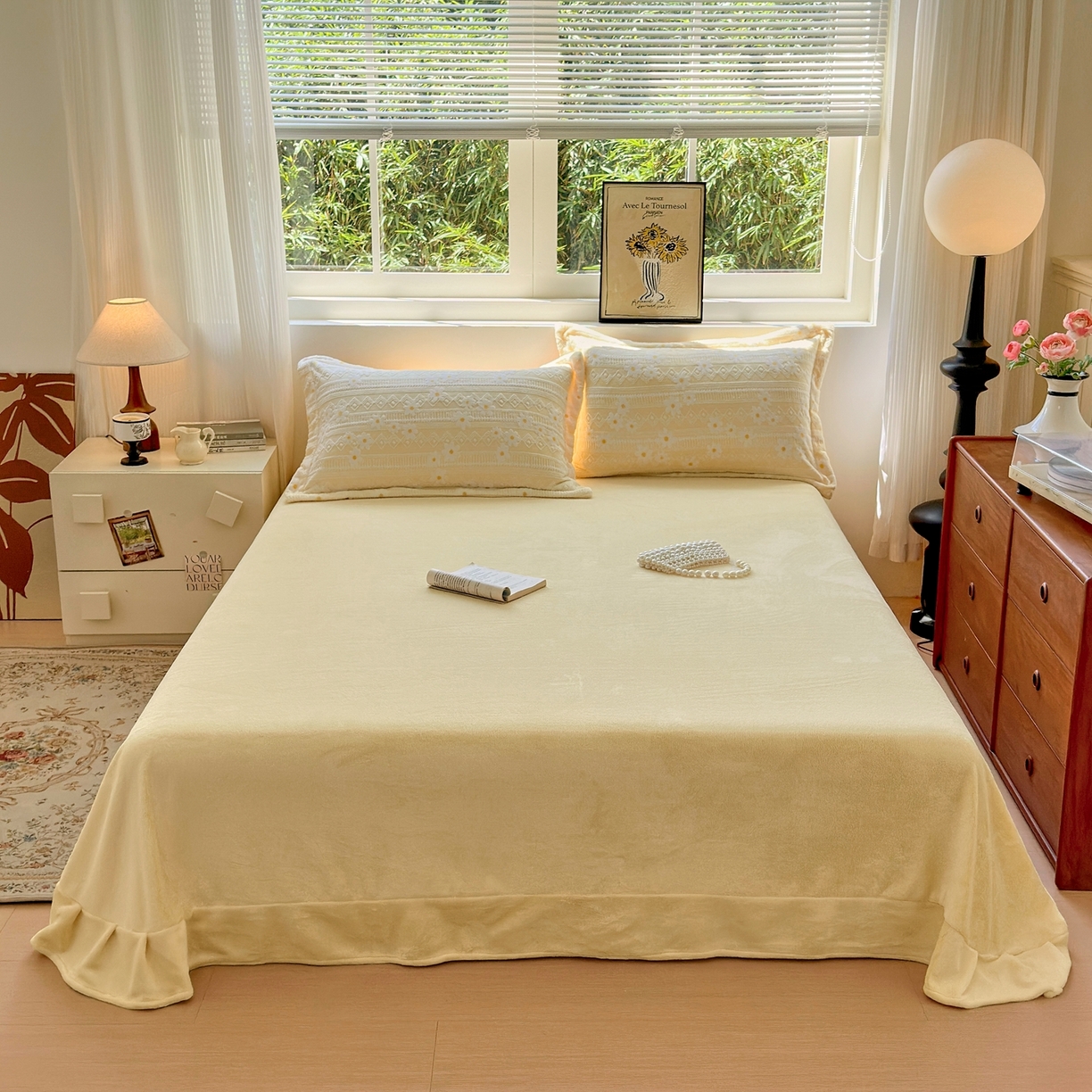 91家纺网 家纺一手货源 找家纺 娜娜 2025新款高克重牛奶绒百花齐放系列四件套 百花齐放-奶昔黄