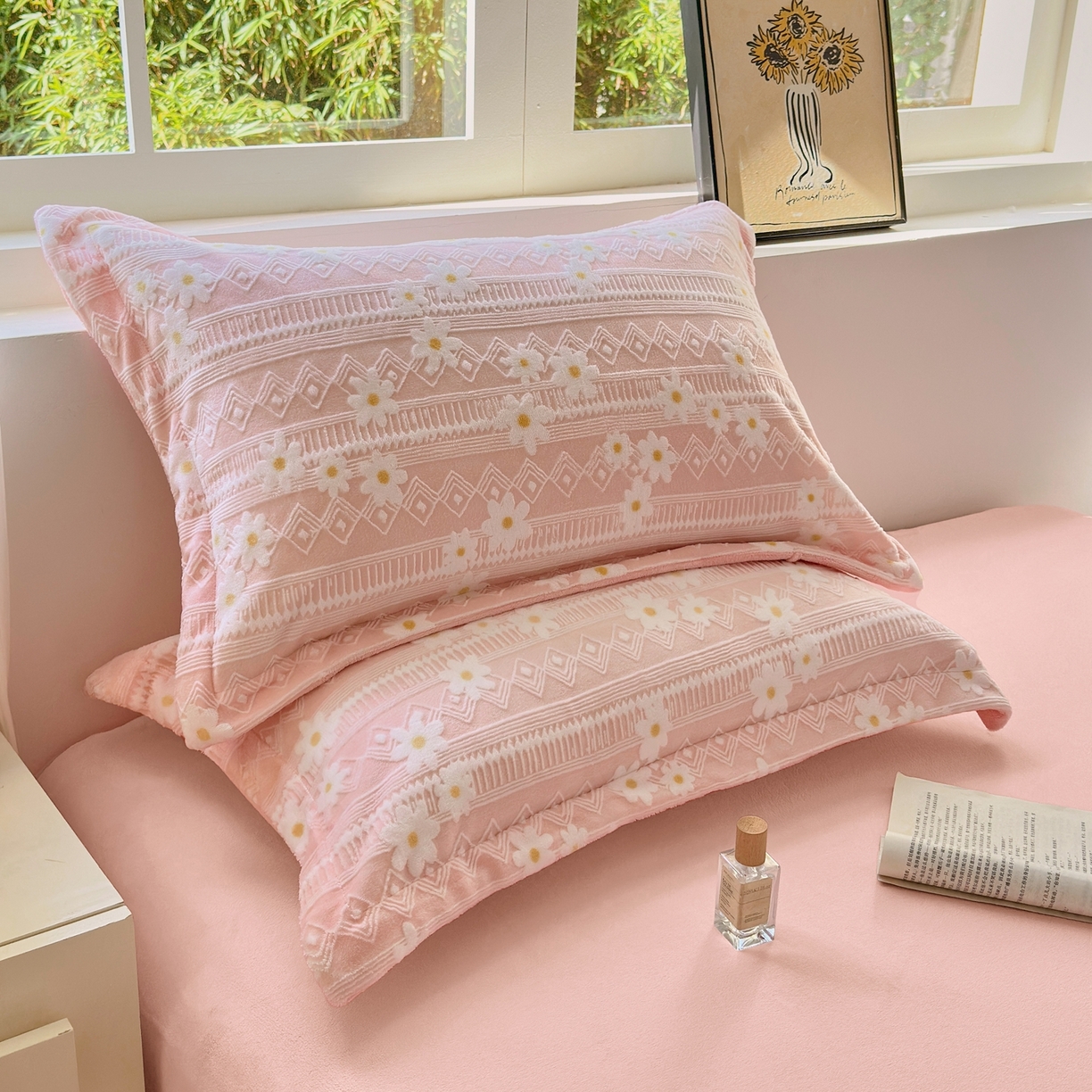 91家纺网 家纺一手货源 找家纺 娜娜 2025新款高克重牛奶绒百花齐放系列四件套 百花齐放-嫩粉