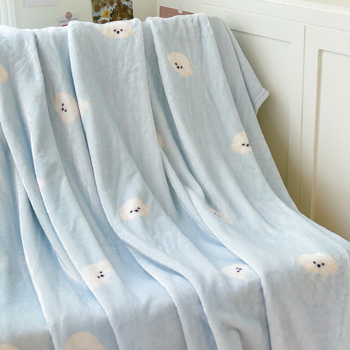 91家纺网 家纺一手货源 找家纺 Mata蔓塔家 2025新款四季款双面印花牛奶绒午休毯毛毯毯子空调毯 可爱狗头-蓝