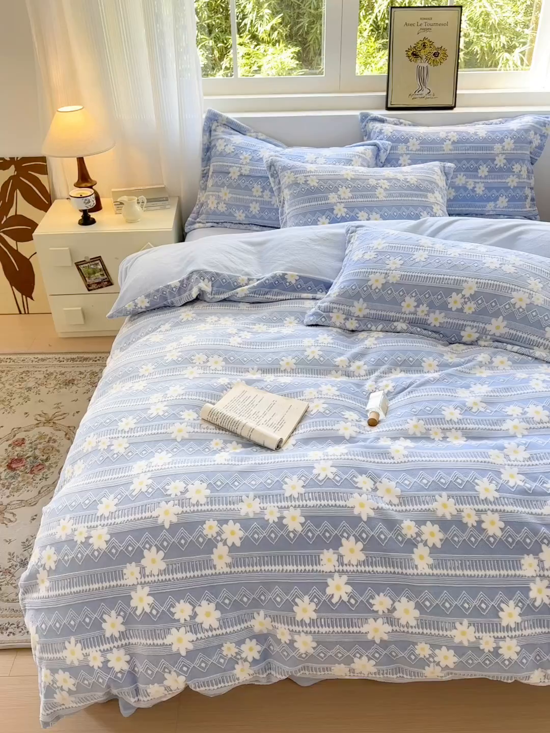 91家纺网 家纺一手货源 找家纺 娜娜 2025新款高克重牛奶绒百花齐放系列四件套 百花齐放-天空蓝