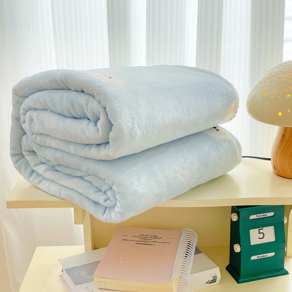 91家纺网 家纺一手货源 找家纺 Mata蔓塔家 2025新款四季款双面印花牛奶绒午休毯毛毯毯子空调毯 可爱狗头-蓝