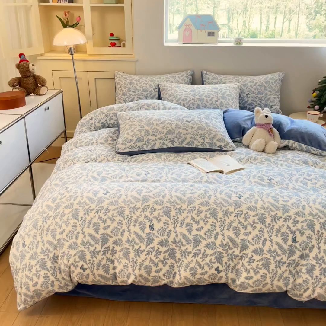 91家纺网 家纺一手货源 找家纺 贝扬思家纺 2025新款软fufu加厚保暖可爱系简约牛奶绒套件系列（小红书推荐）（提供买家秀） 风沙沙