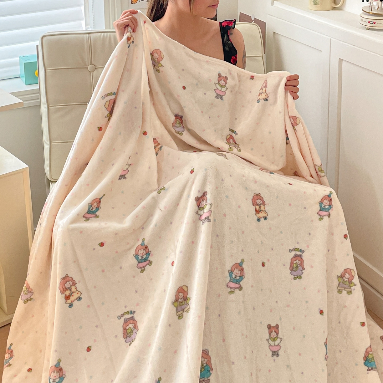 91家纺网 家纺一手货源 找家纺 Mata蔓塔家 2025新款四季款双面印花牛奶绒午休毯毛毯毯子空调毯 萌萌女孩