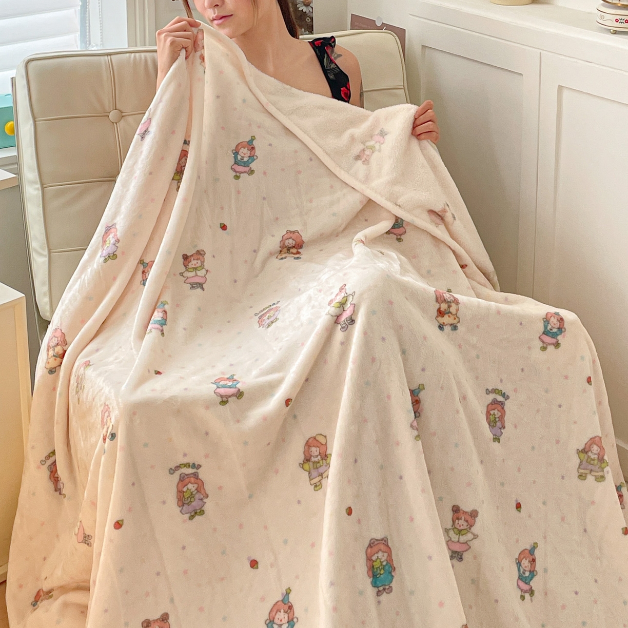 91家纺网 家纺一手货源 找家纺 Mata蔓塔家 2025新款四季款双面印花牛奶绒午休毯毛毯毯子空调毯 萌萌女孩