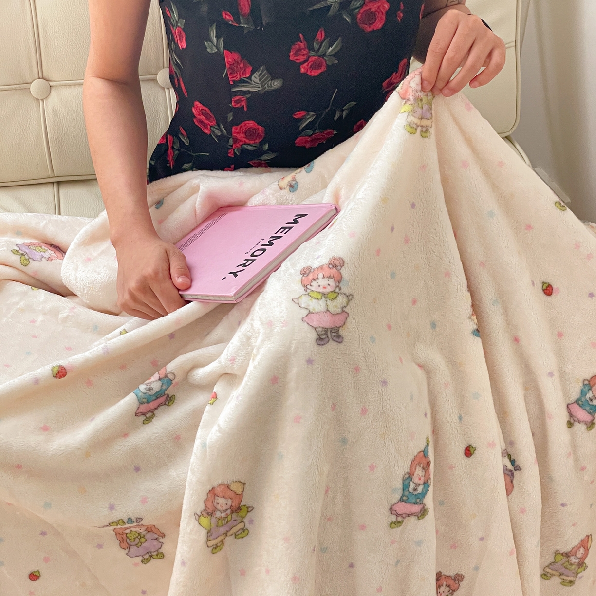 91家纺网 家纺一手货源 找家纺 Mata蔓塔家 2025新款四季款双面印花牛奶绒午休毯毛毯毯子空调毯 萌萌女孩