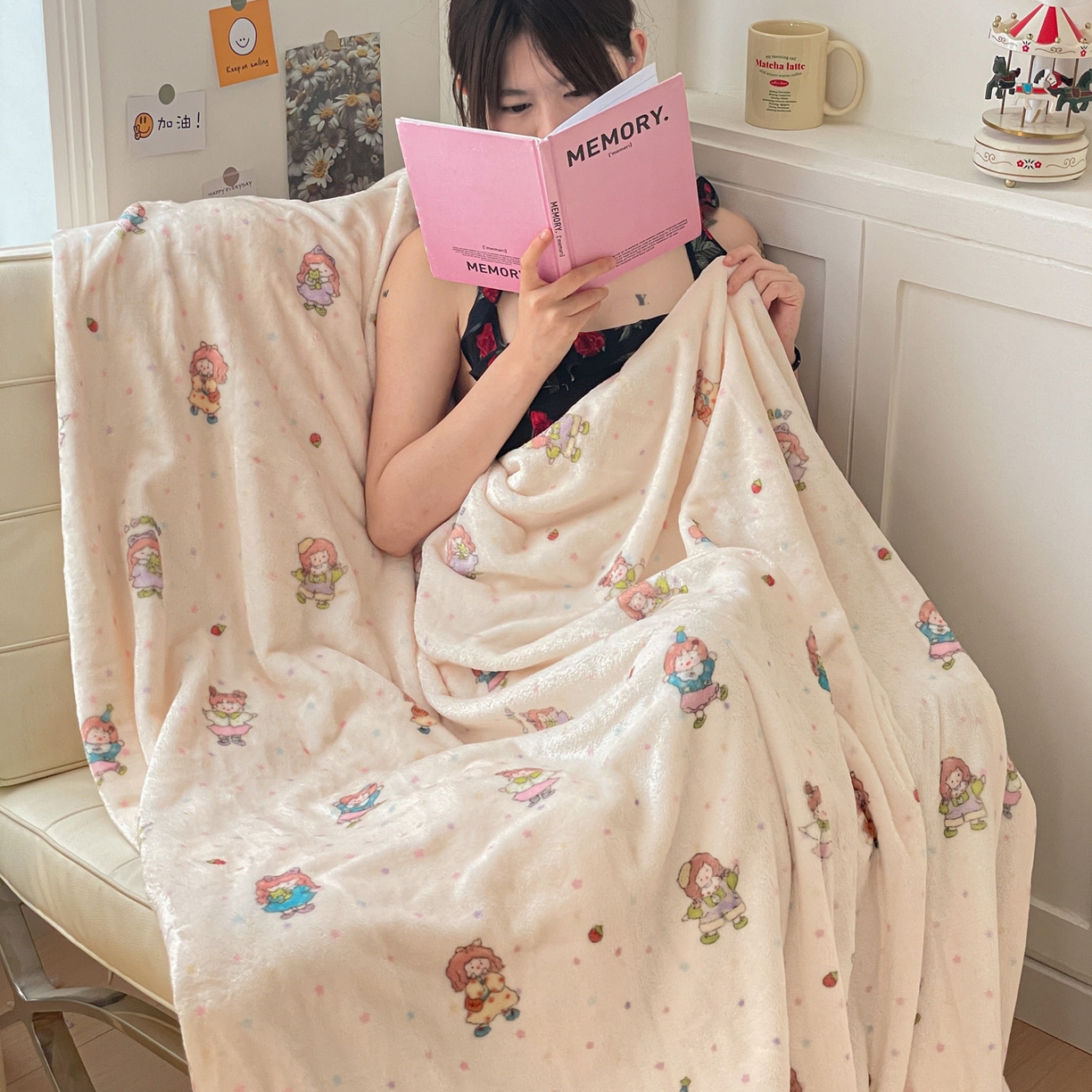 91家纺网 家纺一手货源 找家纺 Mata蔓塔家 2025新款四季款双面印花牛奶绒午休毯毛毯毯子空调毯 萌萌女孩