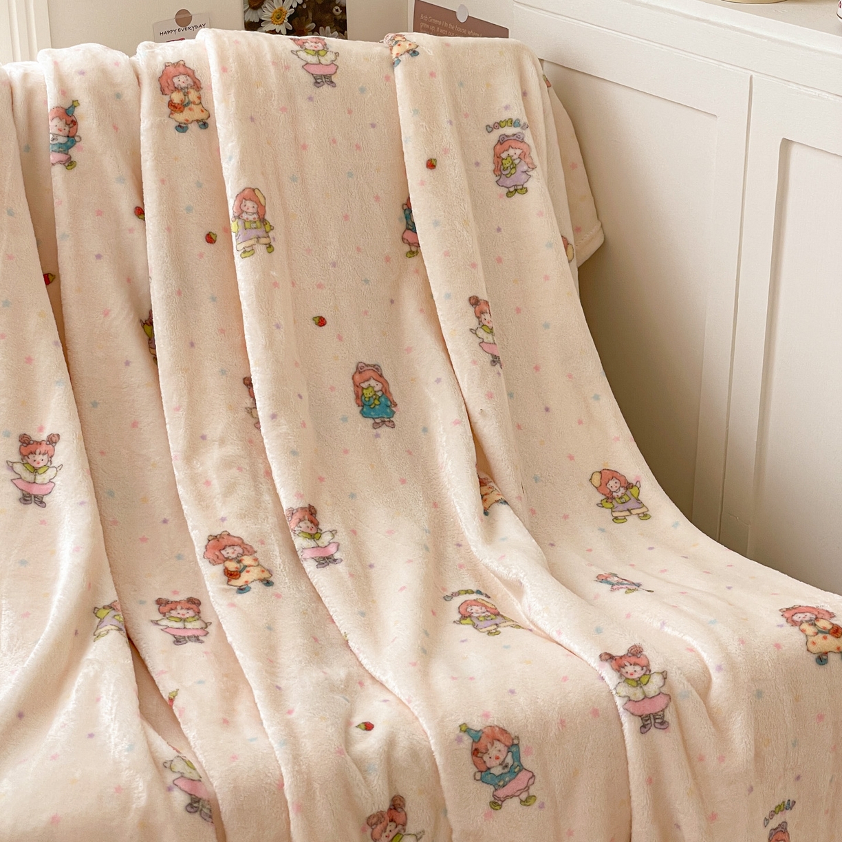 91家纺网 家纺一手货源 找家纺 Mata蔓塔家 2025新款四季款双面印花牛奶绒午休毯毛毯毯子空调毯 萌萌女孩