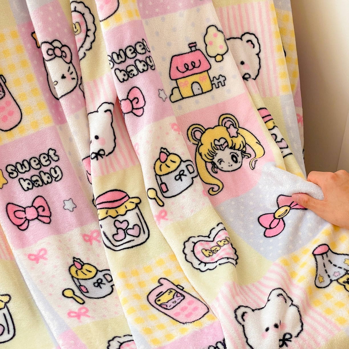 91家纺网 家纺一手货源 找家纺 Mata蔓塔家 2025新款四季款双面印花牛奶绒午休毯毛毯毯子空调毯 少女战士