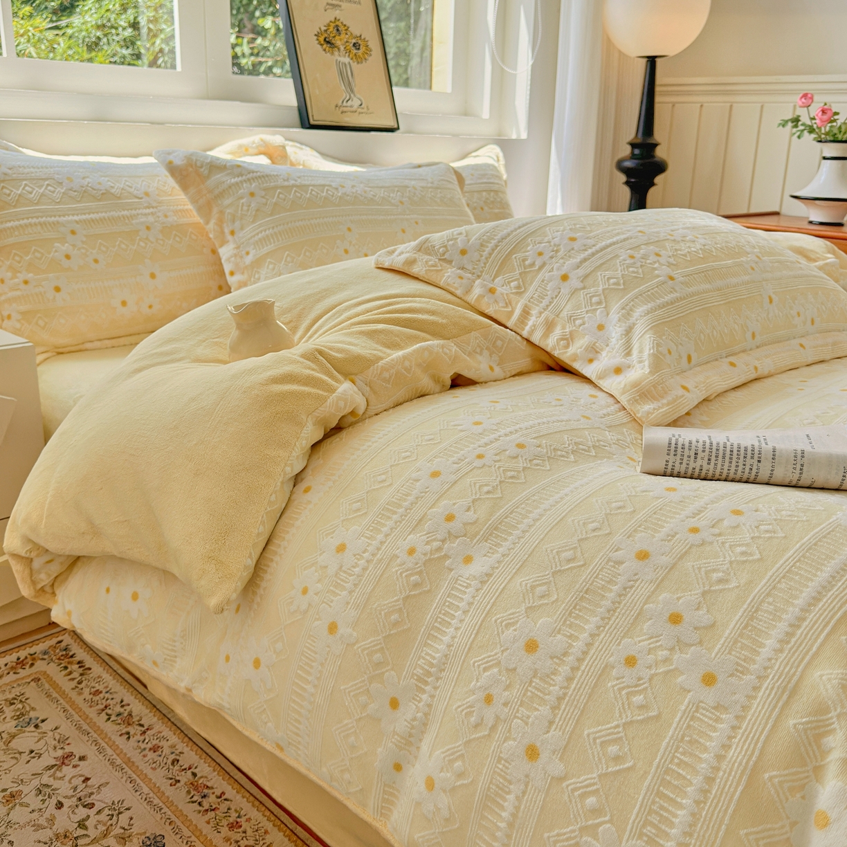 91家纺网 家纺一手货源 找家纺 娜娜 2025新款高克重牛奶绒百花齐放系列单品被套 百花齐放-奶昔黄