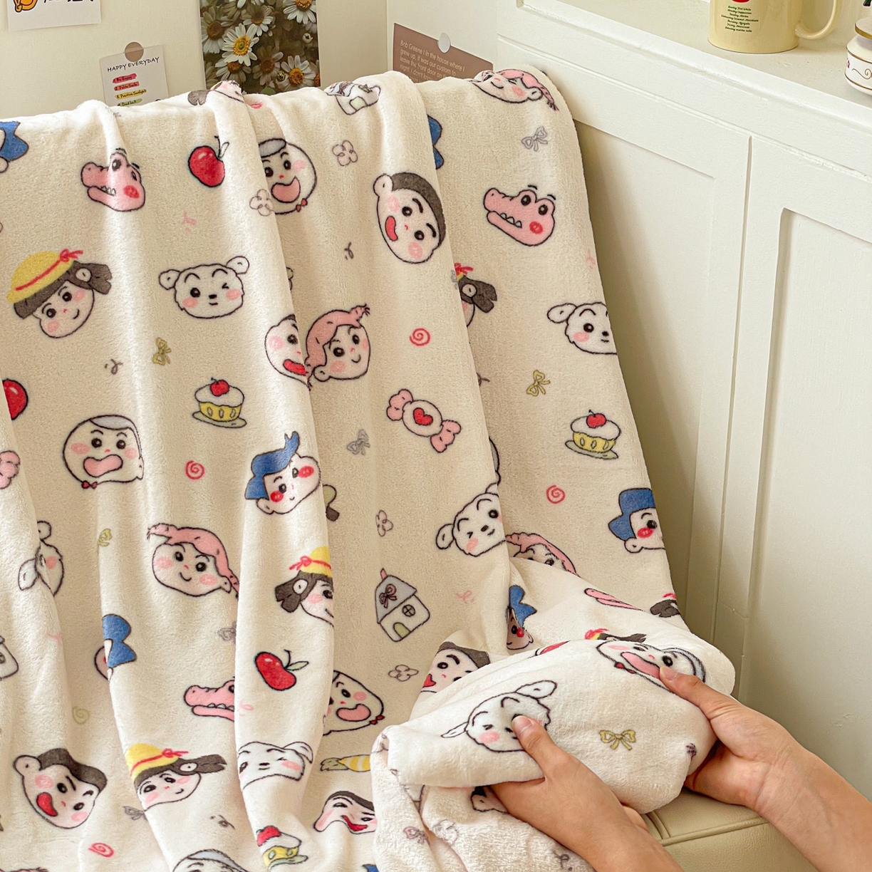 91家纺网 家纺一手货源 找家纺 Mata蔓塔家 2025新款四季款双面印花牛奶绒午休毯毛毯毯子空调毯 糖果蜡笔