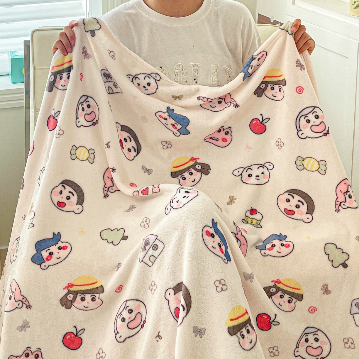 91家纺网 家纺一手货源 找家纺 Mata蔓塔家 2025新款四季款双面印花牛奶绒午休毯毛毯毯子空调毯 糖果蜡笔