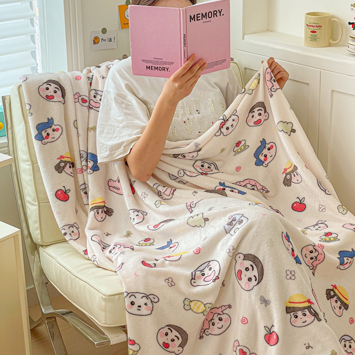 91家纺网 家纺一手货源 找家纺 Mata蔓塔家 2025新款四季款双面印花牛奶绒午休毯毛毯毯子空调毯 糖果蜡笔