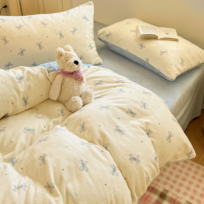 91家纺网 家纺一手货源 找家纺 贝扬思家纺 2025新款软fufu加厚保暖可爱系简约牛奶绒套件系列（小红书推荐）（提供买家秀） 梦幻