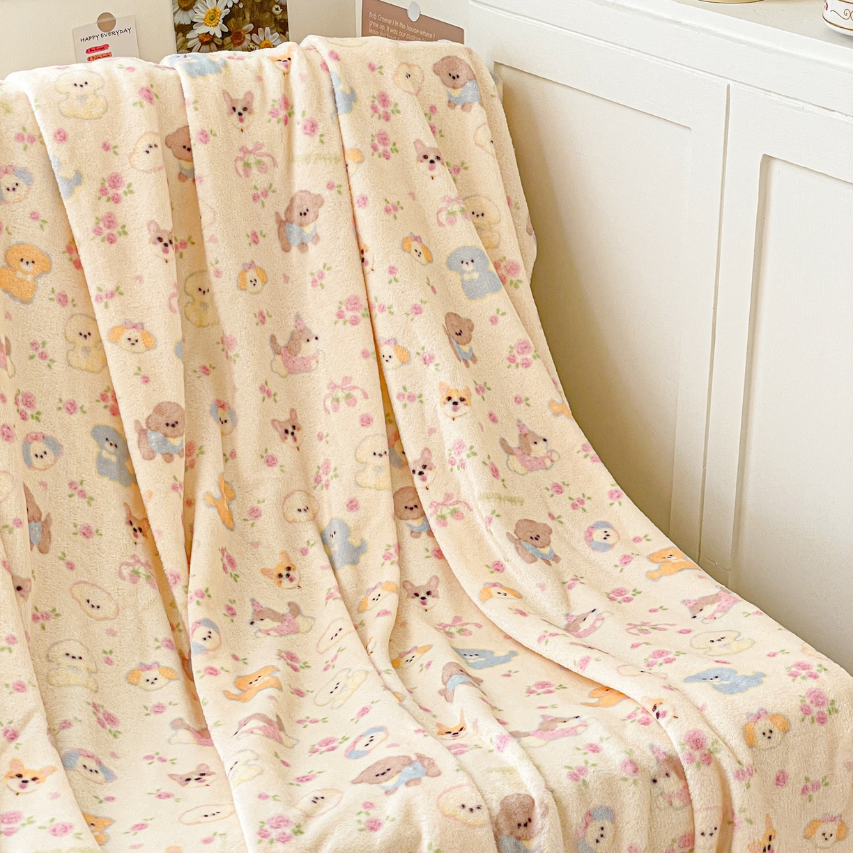 91家纺网 家纺一手货源 找家纺 Mata蔓塔家 2025新款四季款双面印花牛奶绒午休毯毛毯毯子空调毯 小狗团子