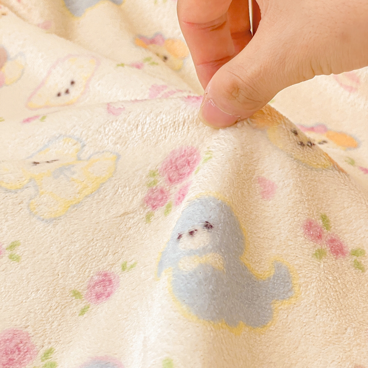 91家纺网 家纺一手货源 找家纺 Mata蔓塔家 2025新款四季款双面印花牛奶绒午休毯毛毯毯子空调毯 小狗团子