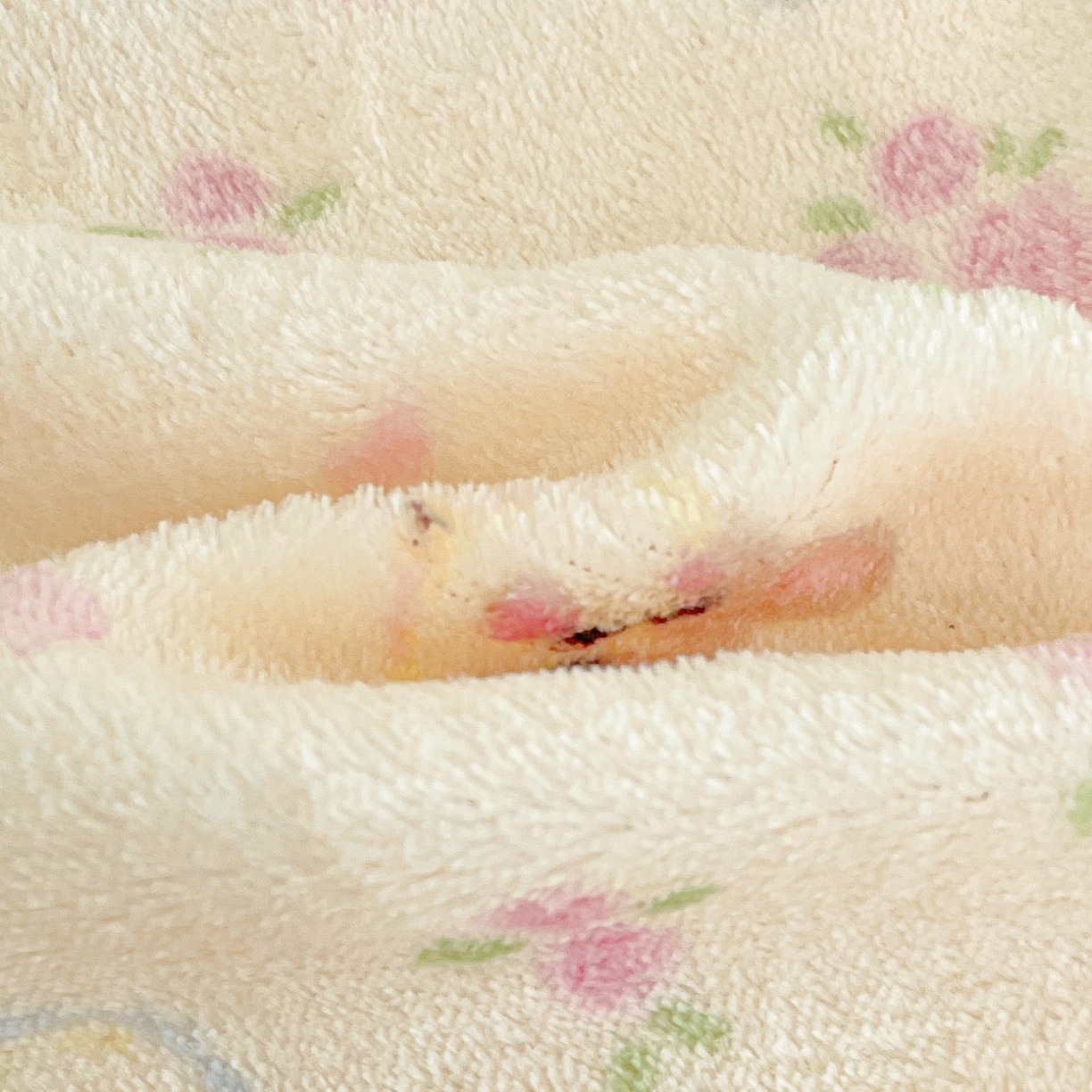 91家纺网 家纺一手货源 找家纺 Mata蔓塔家 2025新款四季款双面印花牛奶绒午休毯毛毯毯子空调毯 小狗团子