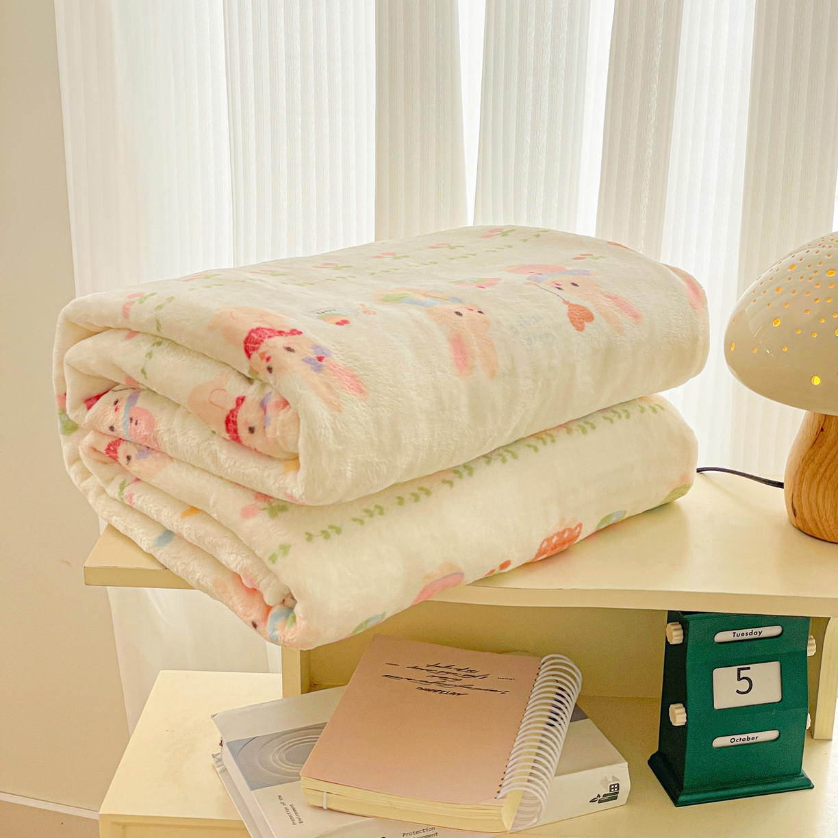 91家纺网 家纺一手货源 找家纺 Mata蔓塔家 2025新款四季款双面印花牛奶绒午休毯毛毯毯子空调毯 小兔胡萝卜