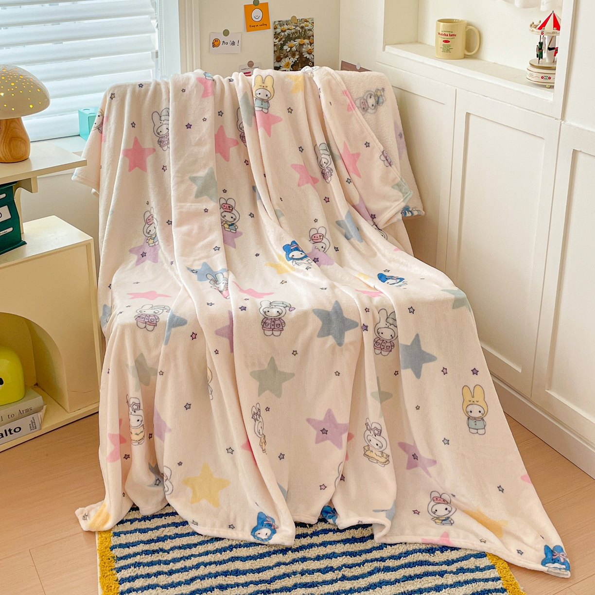 91家纺网 家纺一手货源 找家纺 Mata蔓塔家 2025新款四季款双面印花牛奶绒午休毯毛毯毯子空调毯 星星米菲