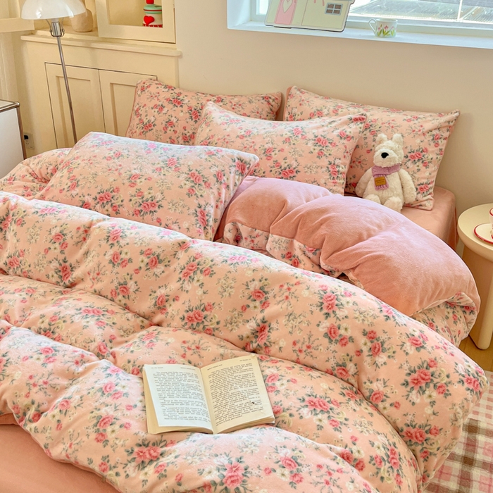 91家纺网 家纺一手货源 找家纺 贝扬思家纺 2025新款软fufu加厚保暖可爱系简约牛奶绒套件系列（小红书推荐）（提供买家秀） 星辰闪烁