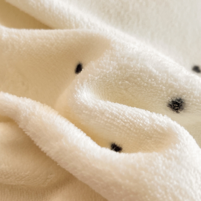 91家纺网 家纺一手货源 找家纺 贝扬思家纺 2025新款软fufu加厚保暖可爱系简约牛奶绒套件系列（小红书推荐）（提供买家秀） 蝴蝶点点心