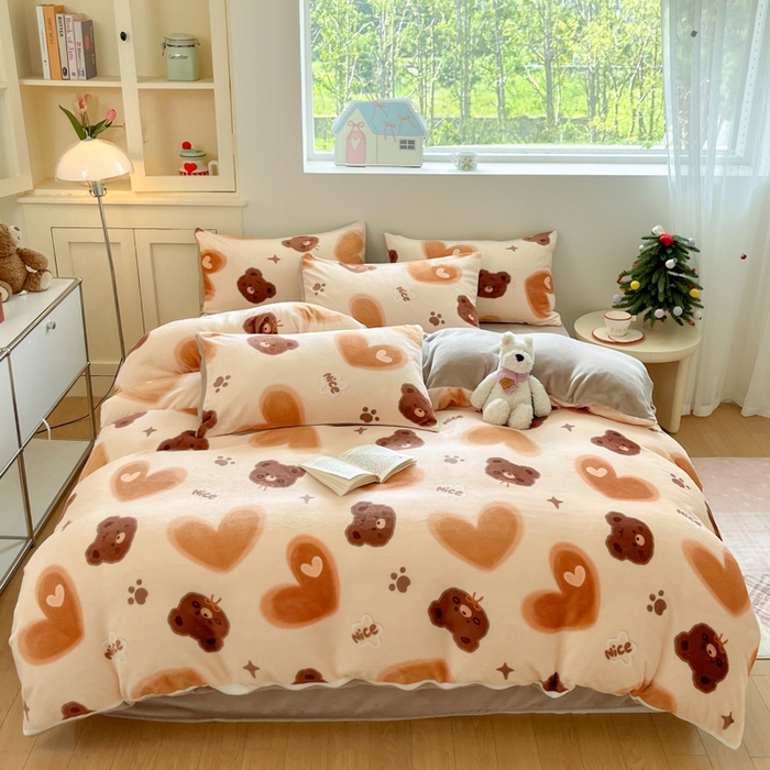 91家纺网 家纺一手货源 找家纺 贝扬思家纺 2025新款软fufu加厚保暖可爱系简约牛奶绒套件系列（小红书推荐）（提供买家秀） 巧克力熊