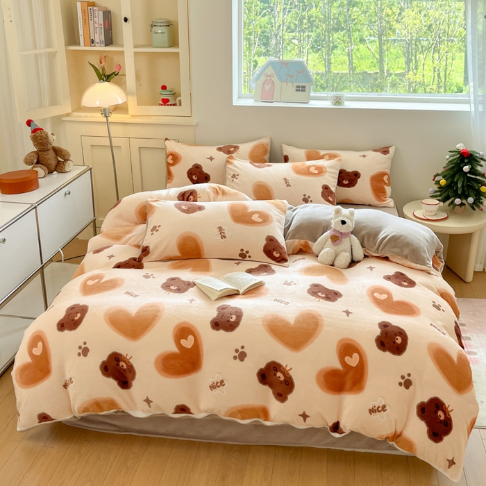 91家纺网 家纺一手货源 找家纺 贝扬思家纺 2025新款软fufu加厚保暖可爱系简约牛奶绒套件系列（小红书推荐）（提供买家秀） 巧克力熊