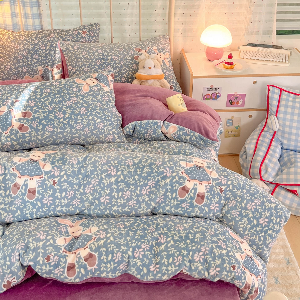 91家纺网 家纺一手货源 找家纺 （总）贝扬思家纺 2025新款软fufu加厚保暖可爱系牛奶绒宿舍床套件系列（小红书推荐）（提供买家秀）