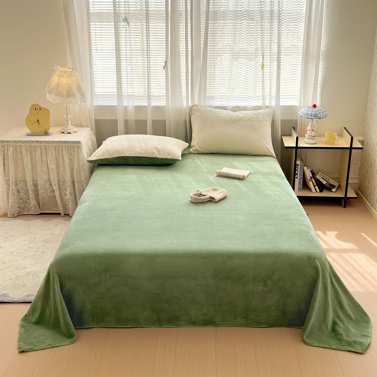 91家纺网 家纺一手货源 找家纺 （总）娜娜 2025新款高克重牛奶绒同心结系列单品床单