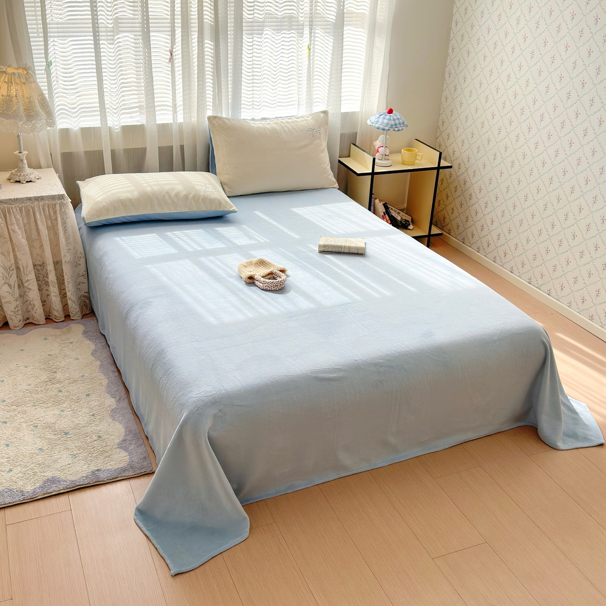 91家纺网 家纺一手货源 找家纺 （总）娜娜 2025新款高克重牛奶绒同心结系列单品床单