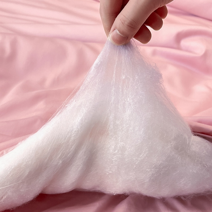 91家纺网 家纺一手货源 找家纺 紫乐 2025新款60支全棉长绒棉绣花蚕丝被纯棉春秋被加厚保暖冬被 暖心粉